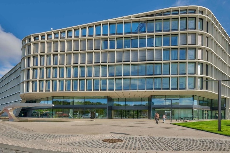 Maatwerk-schakelmateriaal