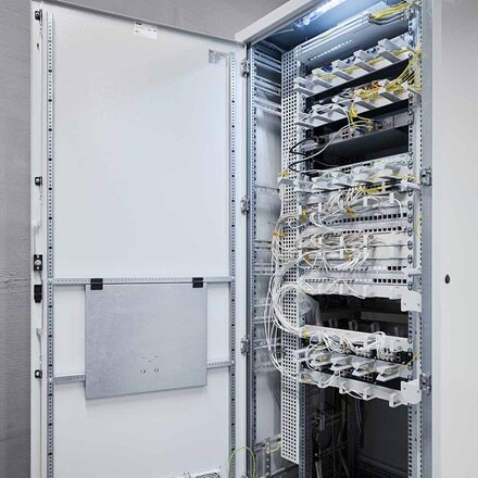 Webermes Netzwerkschrank