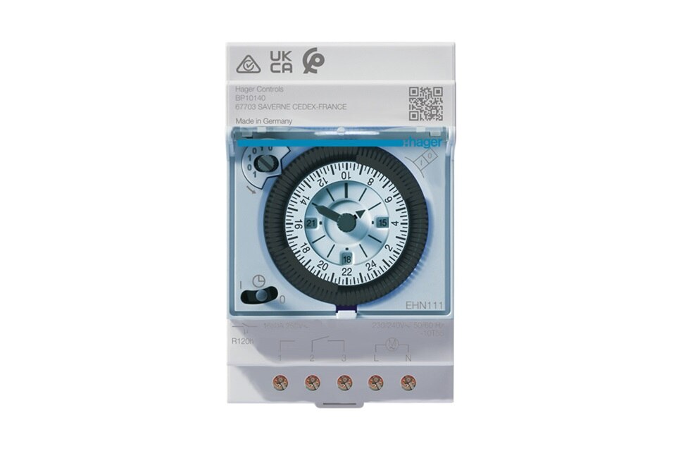 Hager mechanische Zeitschaltuhr mit 24-Stunden-Zifferblatt zur Steuerung von elektrischen Stromkreisen, hergestellt in Deutschland