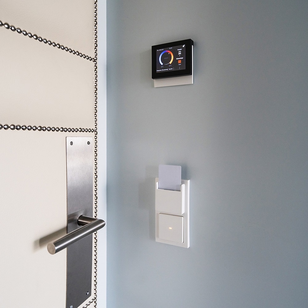 Berker Touch Control und elektronische Hotelcard-Schalter sorgen für optimalen Komfort