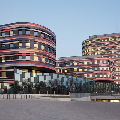 Außenansicht der Behörde für Stadtenentwicklung und Umwelt in Hamburg, als Hager-Referenz.