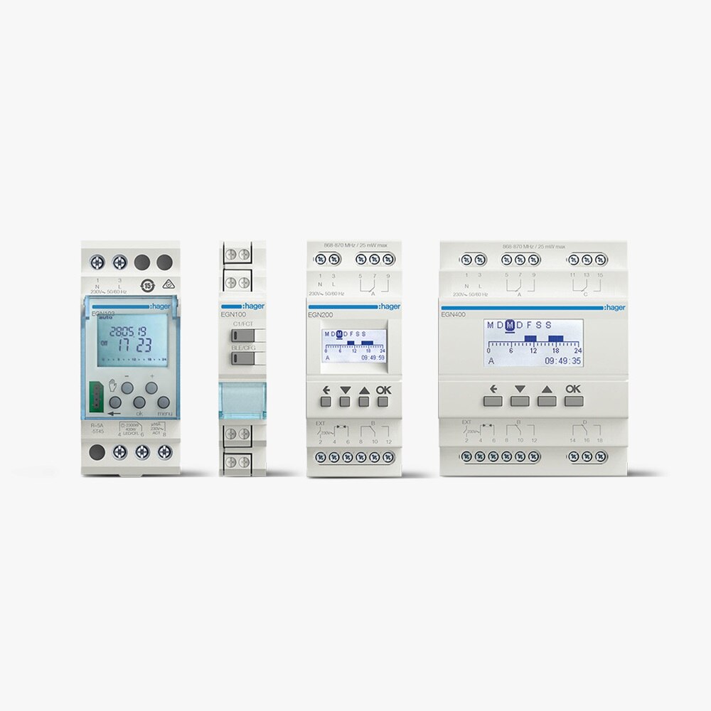 Übersicht digitale Zeitschaltuhren (Multifunktion) von Hager mit EGN103, EGN100, EGN200 und EGN400 nebeneinander