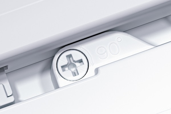 Hager Feldverteiler volta, Nahansicht einer Schnellverschlussschraube mit 90° Arretierungsfunktion