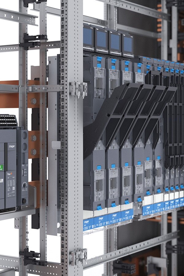 fv-plus-in-univers-n-ohne-hauben-offen-DE-12-2025-004-por-v2