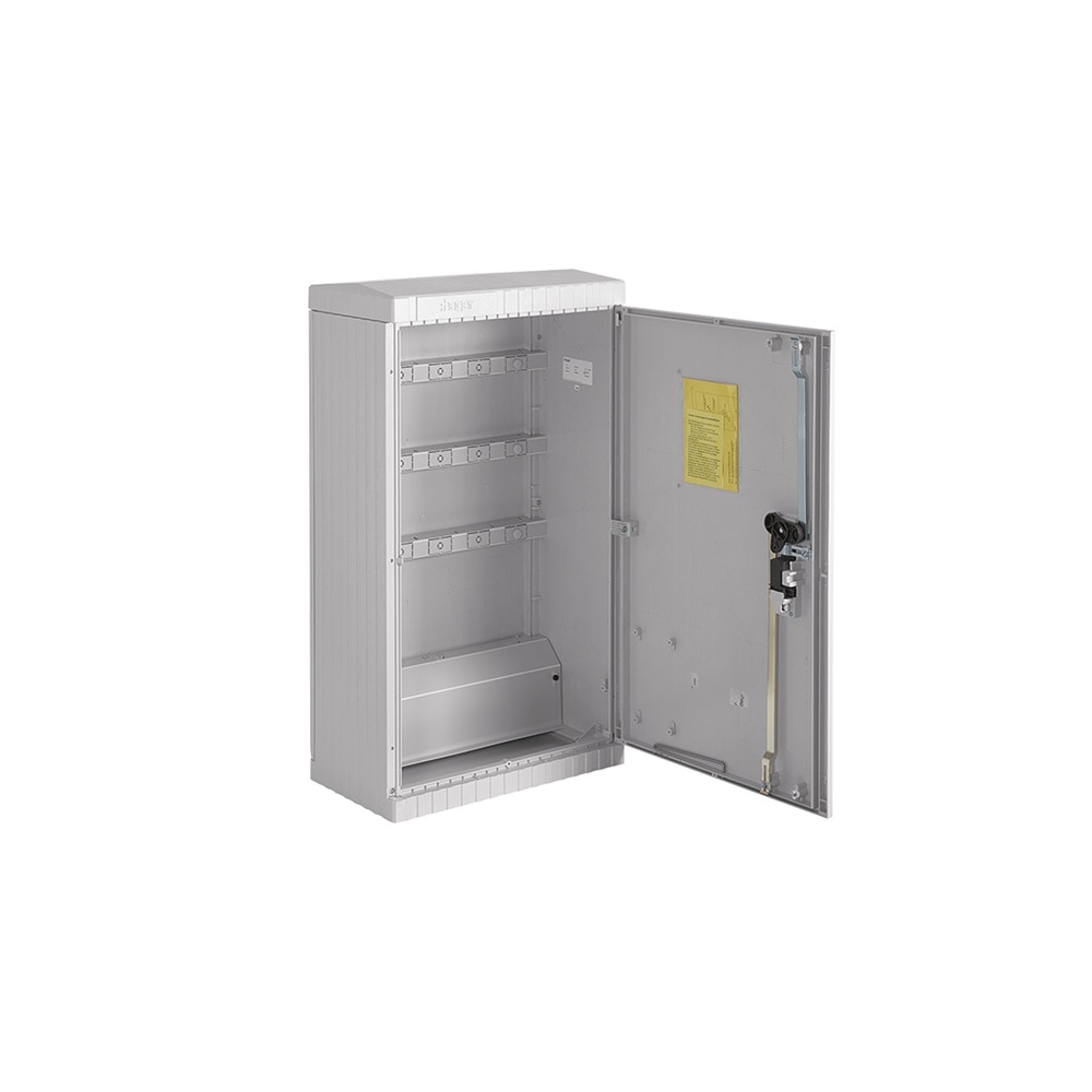 Schrägansicht Hager ZAF100A Verteilerschrank/Leerschrank mit geöffneter Tür für Festplätze und Veranstaltungen im Freien (IP44)