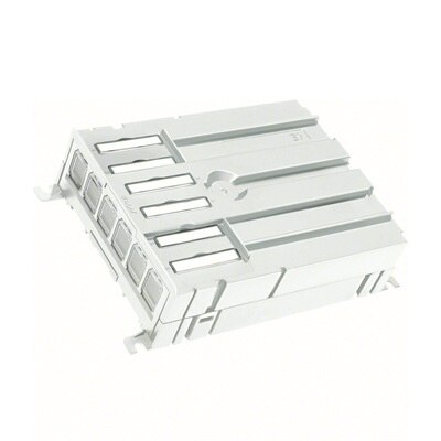 Schrägansicht Hager G3160 Sammelpunkt 6-fach aus Kunststoff für Daten (LAN)