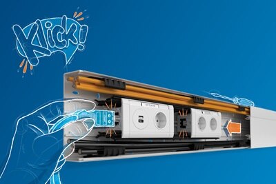 Illustration einfacher Geräteeinbau durch Klick-/Rastsystem in Hager tehalit Brüstungskanäle