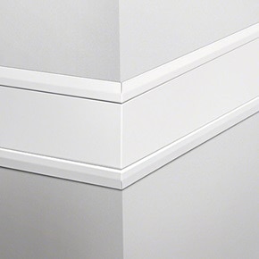 Nahaufnahme Außeneckstück Hager tehalit BKIS Kabelkanals in Weiß