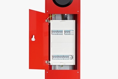 Rote Mediensäule aus der Hager-Manufaktur.