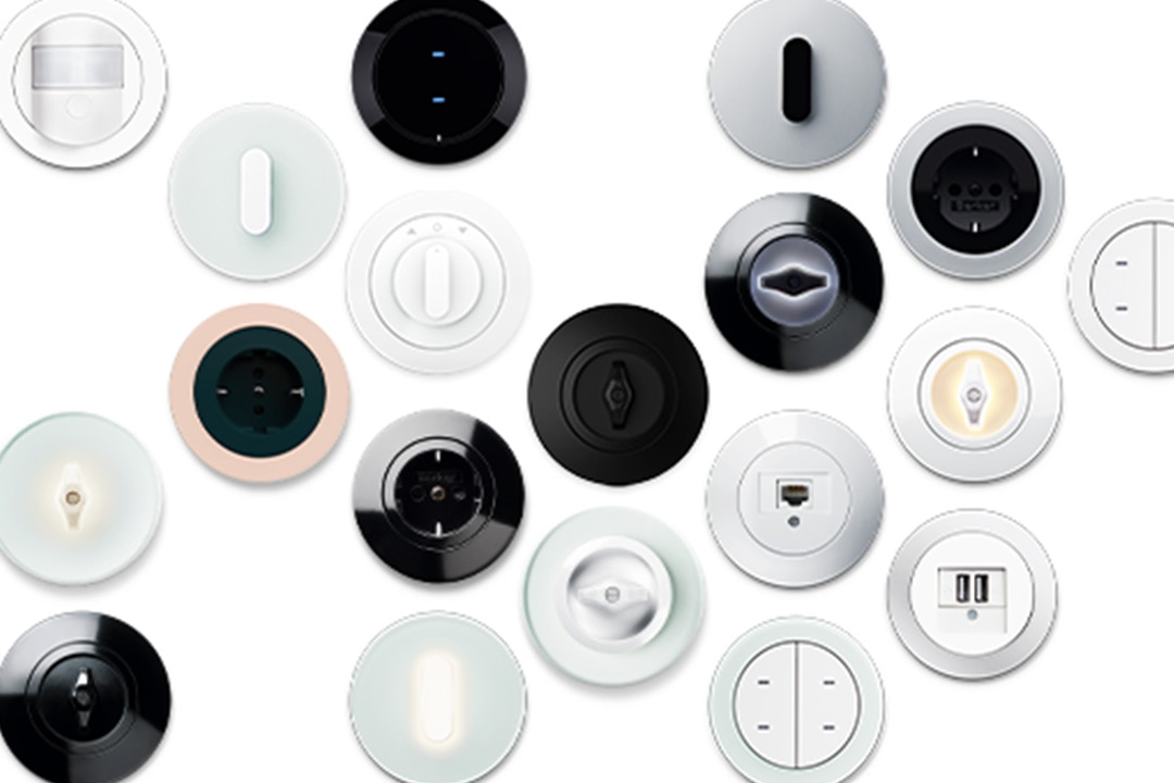 hager-landingpage-round-switches-header-DCMX-en-04-2025-v1-neu-lan