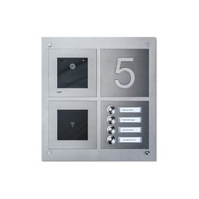 Video-Außenstation Hager intercom modular in gebürstetem Edelstahl matt mit Kamera, Zutrittskontrolle, Hausnummer und vierfachem Klingelfeld mit Namensschildern 