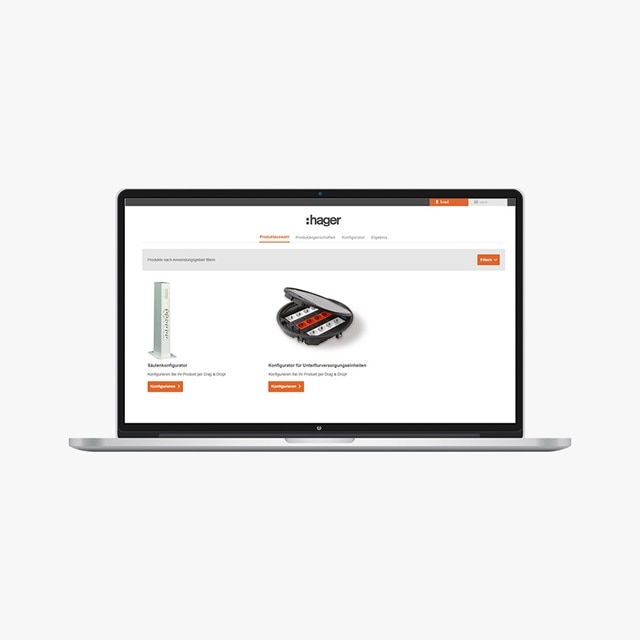 Laptop zeigt Hager-Webseite mit Produkten für elektrische Installationen wie Kabelmanagement und Verteilergehäuse