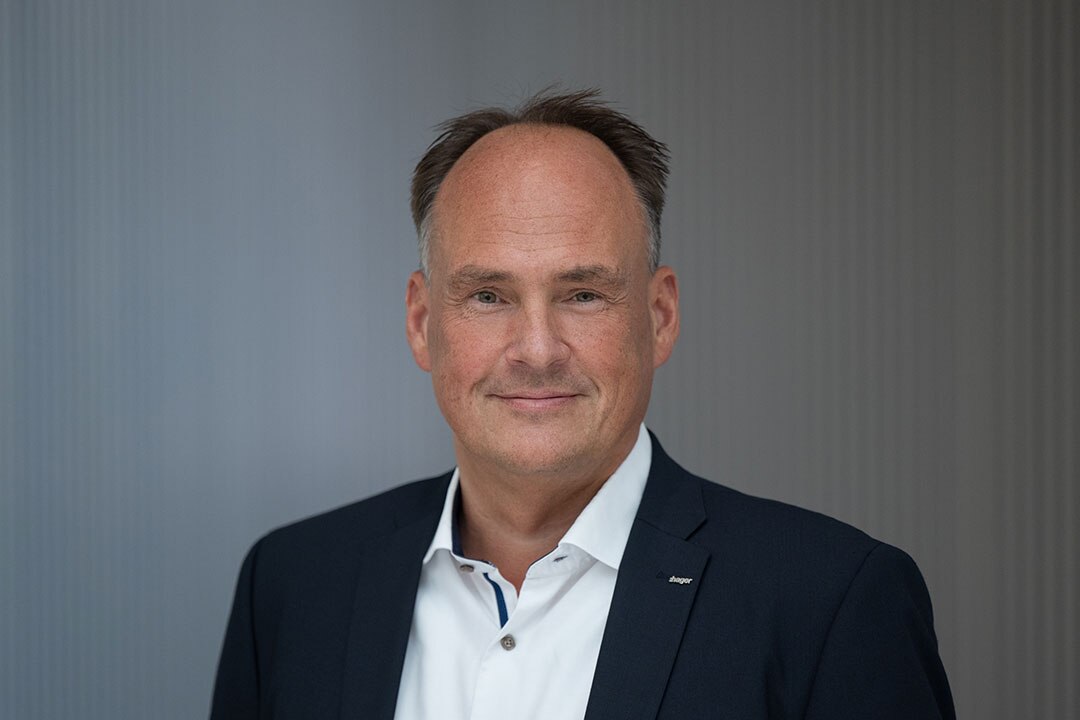 Tim-Hagens_Vertriebsleiter-Hager-Deutschland-lan