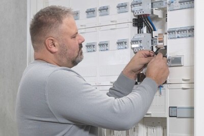 h-technikzentrale-ambiente-DE-01-2026-002-lan