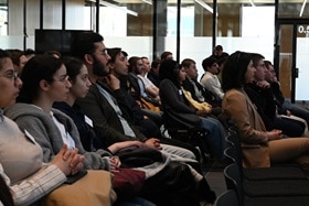 route-de_industrie_at_hager_forum-audience