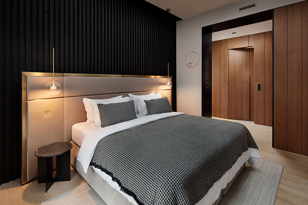 hg_IP_CZE_Gentleman_Flat04_1080x720