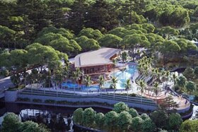 Indonesia orchard rivier 3