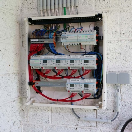 armoire de distribution univers de Hager