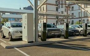 hager-lifestyle-pic-witty-park2-ladesaeule