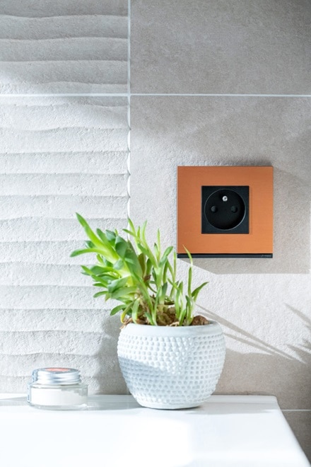 appareillage mural gallery de Hager