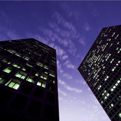 Décret BACS : maîtriser les enjeux de transition numérique et énergétique des bâtiments avec Hager