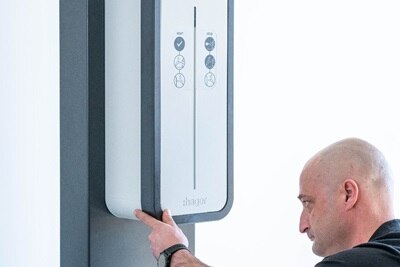 Formation et installation de bornes de charge Hager 
