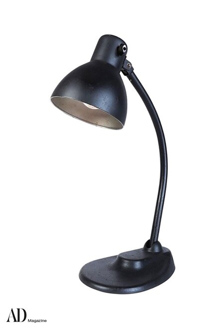 lampe pied design, bauhaus, 1930