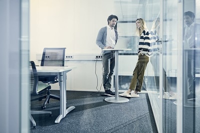 Bureau éclairage lumière blanche