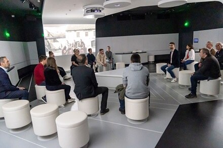 Visite et découverte du Forcefield au Hager Forum à Obernai lors du Concours Général des Lycées et des Métiers 2023