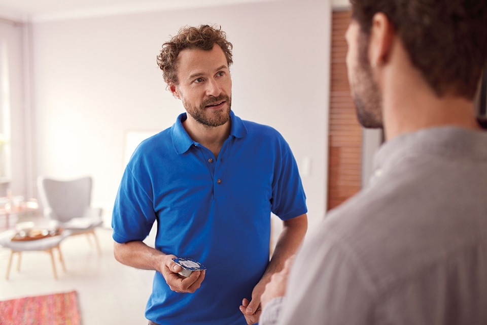 Clients Hager électricien sur un chantier résidentiel