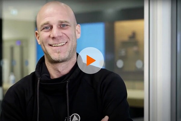 Témoignage de Pierre Dagneau, membre de Hager Entrepreneur, sur la chaine Youtube Hager France