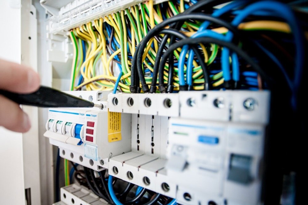 Illustration de la formation READ01 de Hager explore, Réalisez une installation électrique dans l’habitat conforme à la NF C 15-100