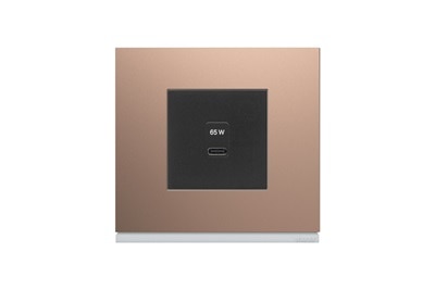 appareillage mural gallery de Hager, chargeur USB-C, charge rapide 65 W, finition rosé