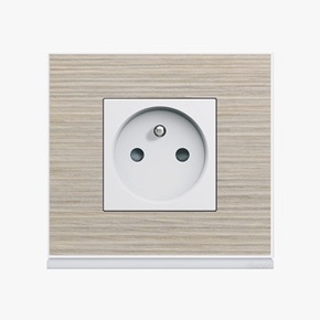 appareillage mural gallery de Hager, plaque WXP2502 et prise WXD100B