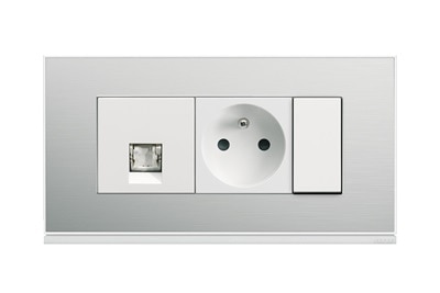 Hager gallery multiposte, prises et interrupteurs design