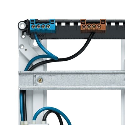 coffret de distribution gamma+ de Hager, borniers phase et neutre