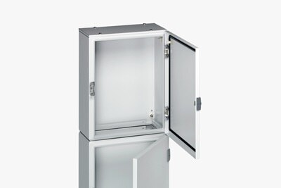 Association facile coffret étanche IP65 et IP66 orion+ de Hager