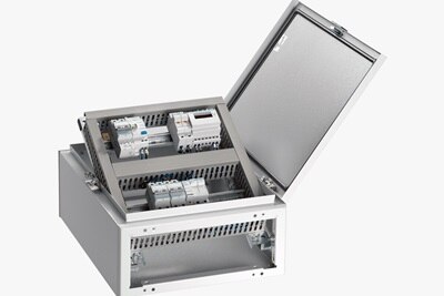 Montage et câblage au choix, coffret étanche IP65 et IP66 orion+ de Hager