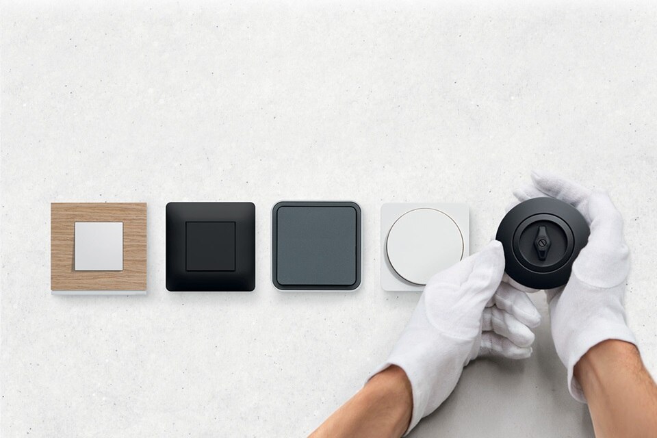 Collection murale Hager