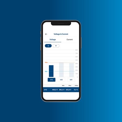 Smartphone avec écran de l'application de contrôle commande Hager Power touch de Hager