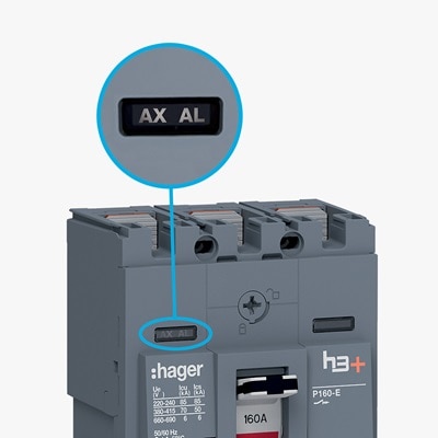 visualisation directe des auxiliaires grâce aux visières transparentes en façade des disjoncteurs h3+ de Hager