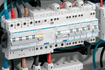 des protections tertiaires ﻿performantes, FD42D, NFN463 de Hager