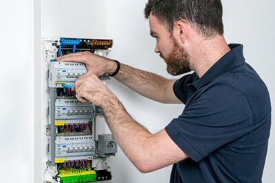 coffret electrique, tableau electrique, equipement electrique, coffret residentiel, coffret gamma+, distribution de l’energie, Hager 