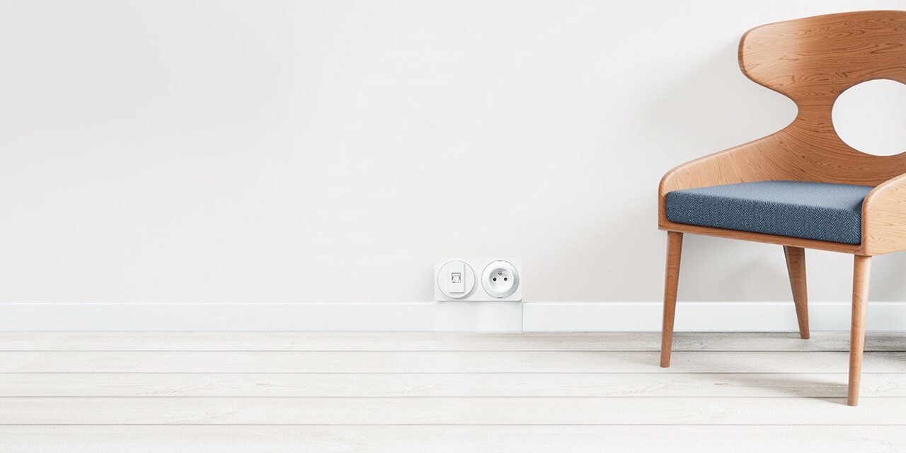 système ateha de Hager, appareillage saillie ateha sur moulure ateha, pour la rénovation électrique de la maison