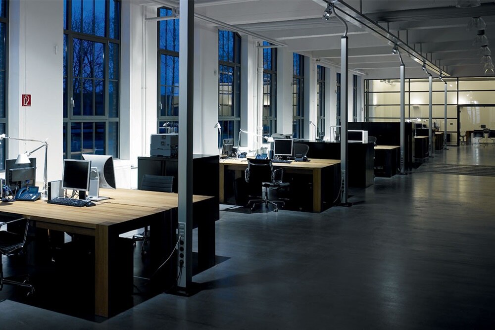 cheminement de câbles hager, tertiaire, plafonds, colonnes, bureaux 