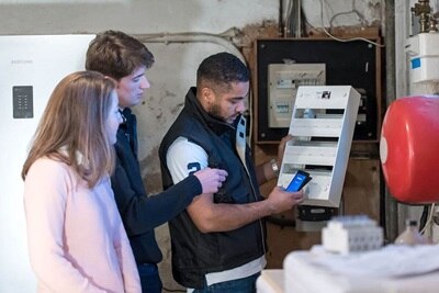 Installateur électricien, tableau électrique, hager ready