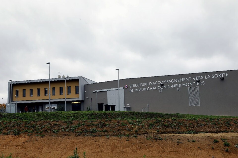 Réalisation chantier Hager, Centre de détention de Meaux (77),