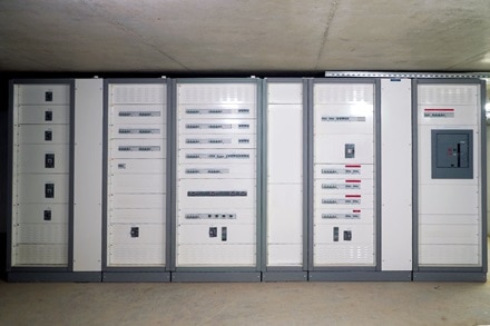 Armoire quadro evo de Hager à la résidence Archimède à Saint-Cyr-l'Ecole (78)