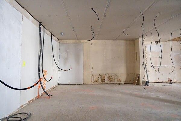 Maison individuelle en travaux de rénovation électrique