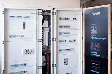 Showroom Hager Bordeaux, armoire de distribution